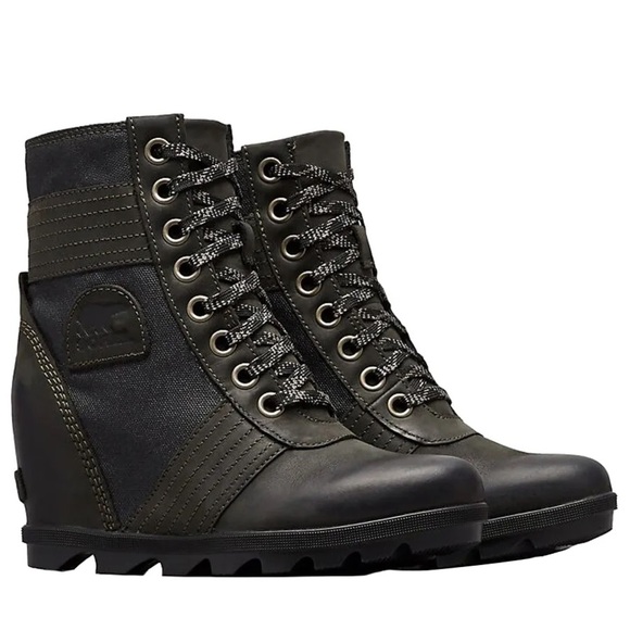 Sorel Lexie Wedge Boot Black Leather size 9 - Picture 1 of 11